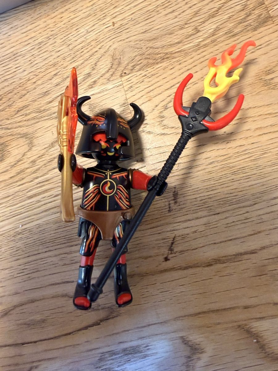 Playmobil Spielzeuge: Playmobil Novelmore Magmathon – Gebraucht aus Zürich von amicitia_77