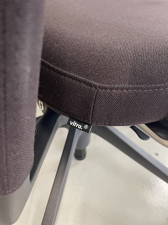 Vitra Sedie: Vitra ID Trim Bürostuhl – Usato da Regensdorf venduto da OfficeExperts 2