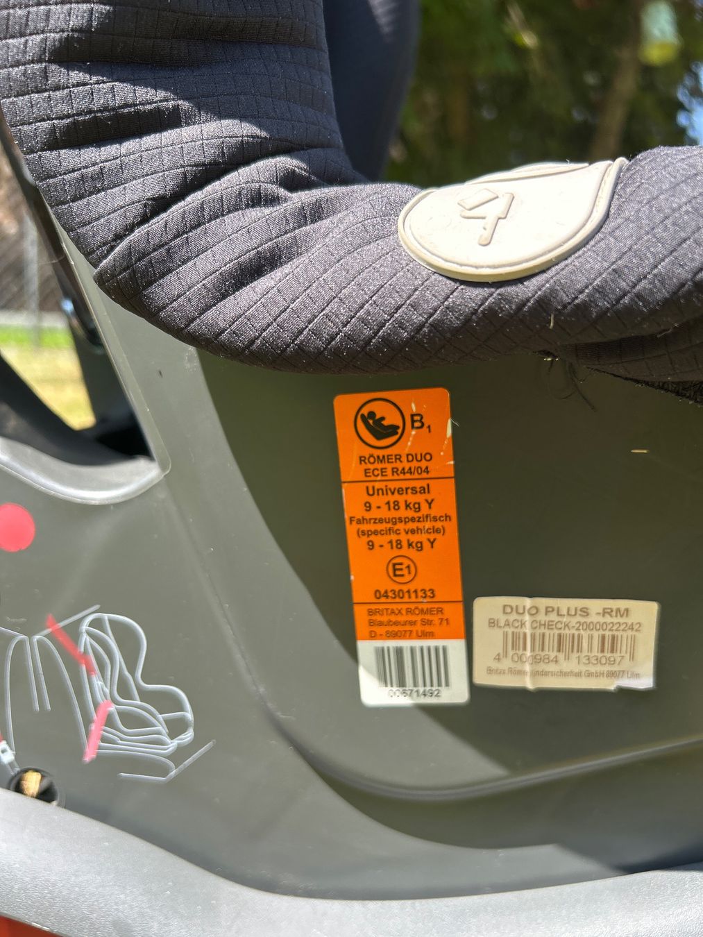Britax Römer Auto-Kindersitze: Britax/Römer Autokindersitz – Gebraucht aus Hendschiken von SWI555 1