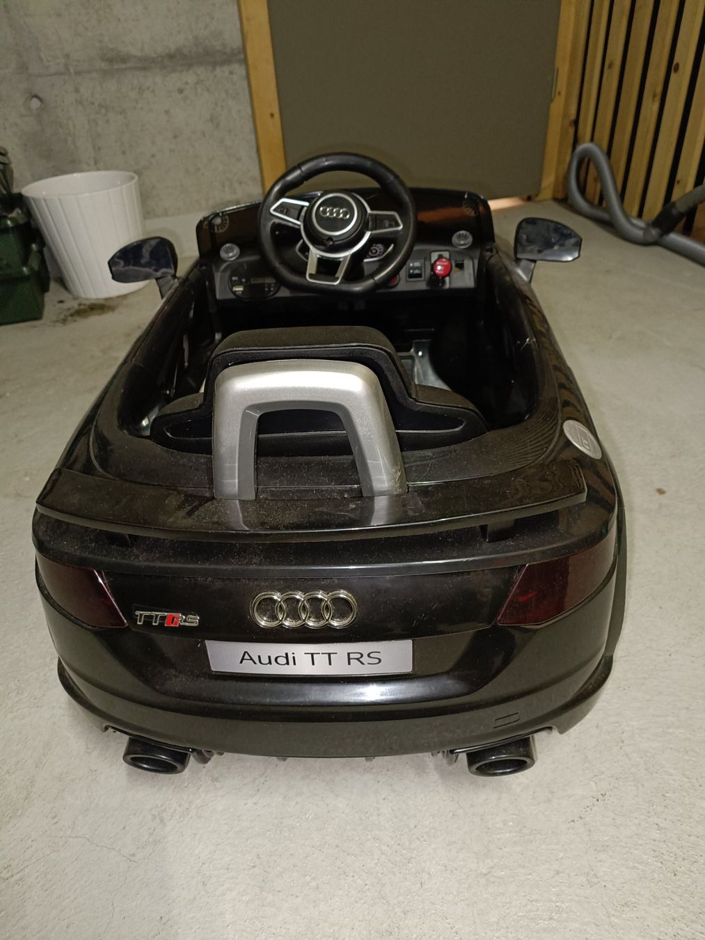 Giocattoli: Audi   TTRS   Quattro Auto mit akku – Usato da Oftringen venduto da ch-teddy 1