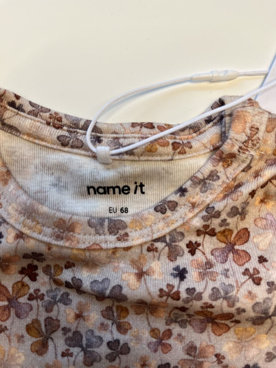 Name It Biancheria intima: Wunderschöner Name it Body Gr. 68 – Nuovo e nell'imballaggio originale da Oberwil BL venduto da FinjaBijou 1