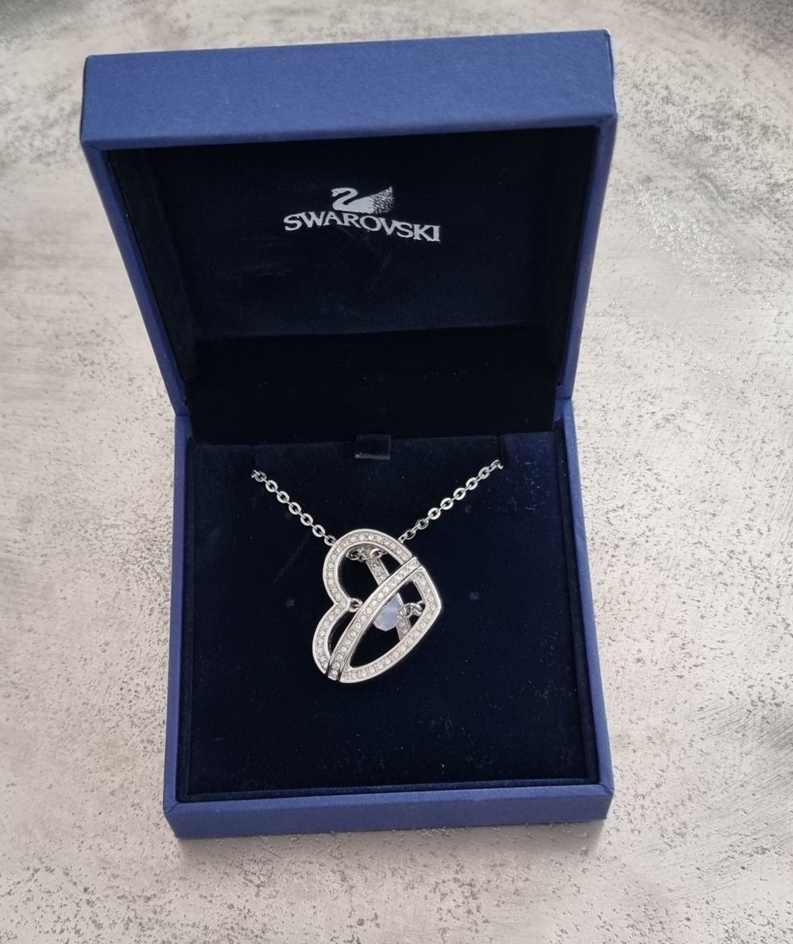 Catenine: ORIGINAL Swarovski Kette  Herzform – Nuovo e nell'imballaggio originale da Frauenfeld venduto da Bleeddragon