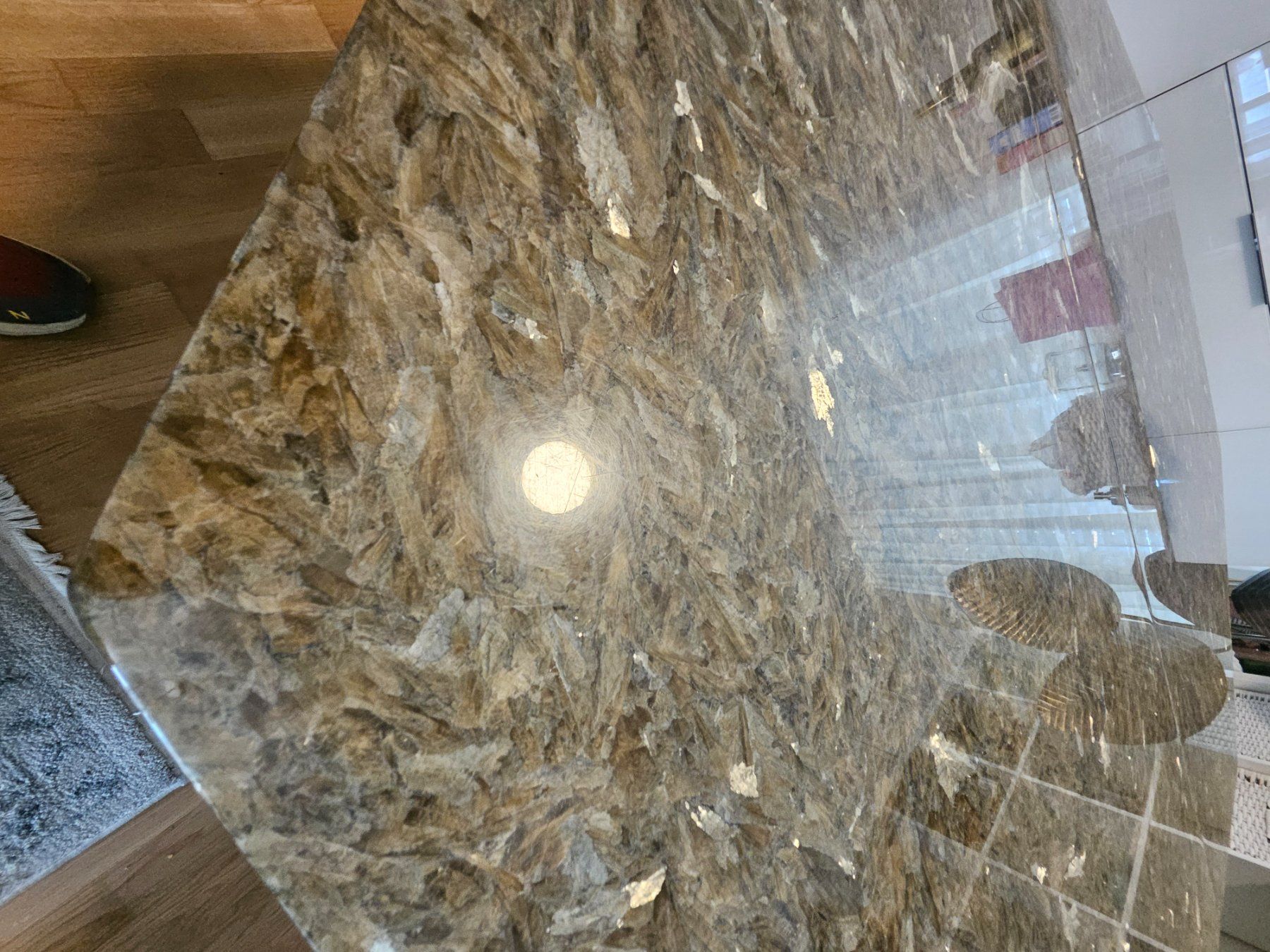 Tables: Emerald Pearl Granit Tisch, 140cm. – D'occasion à Killwangen par Saegezahn 2