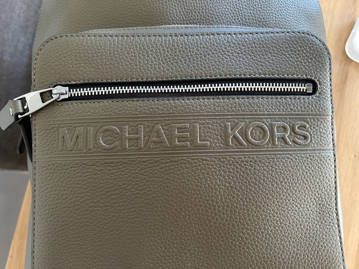 Michael Kors Zaini: M. Kors Lederrucksack grün NEU – Nuovo e nell'imballaggio originale da Pratteln venduto da Fashionette.D.D. 9
