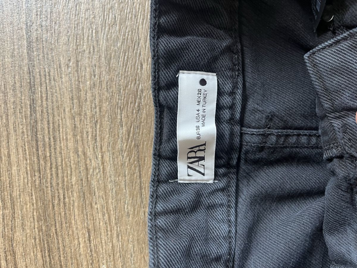Zara Pantaloni: Pantalon cargo Zara, taille 36 – Usato da Hauterive NE venduto da Lipal 2