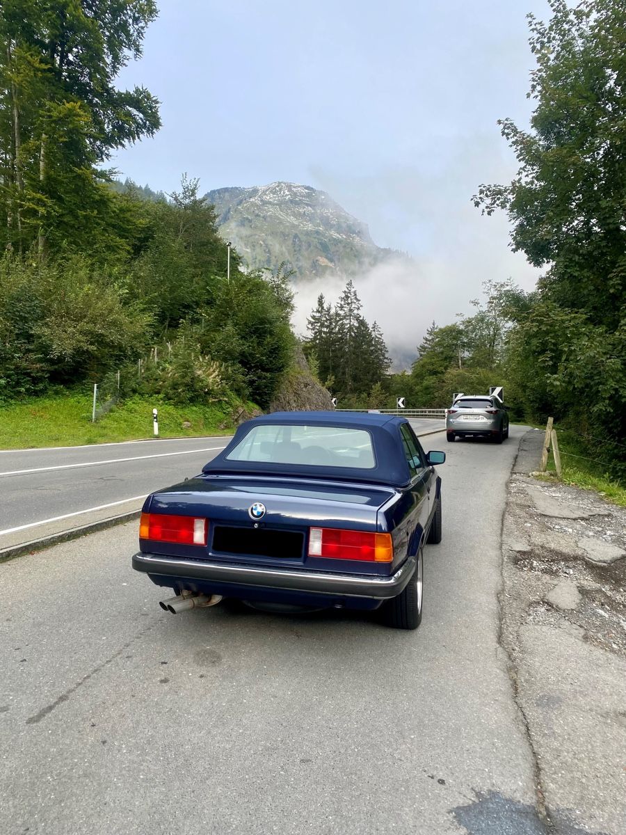 BMW Automobili: BMW 325i E30 Cabrio / frisch ab Service – Usato da Dierikon venduto da Nemy 5