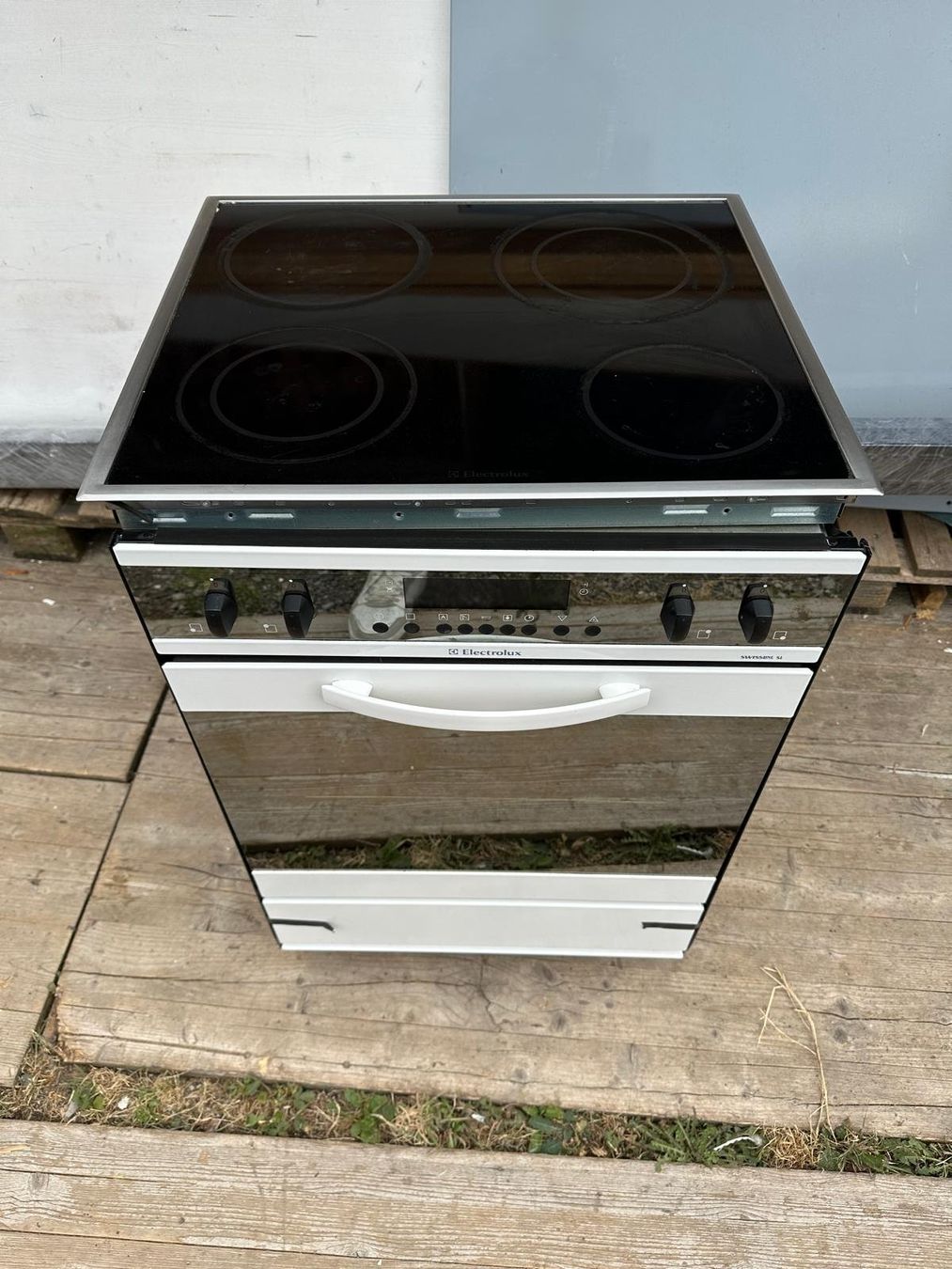 Electrolux Herde: Backofen mit Glaskeramik ELECTROLUX – Gebraucht aus Spreitenbach von Space_X 9