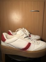 Trendige Bershka Sneaker, Weiss/Rot, Grösse 39, neuwertig