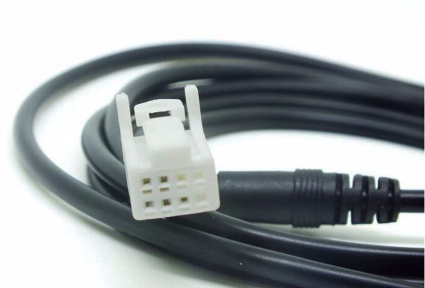 Cavi: Suzuki AUX-Kabeladapter – Nuovo e nell'imballaggio originale da Unterägeri venduto da RmOnline 2