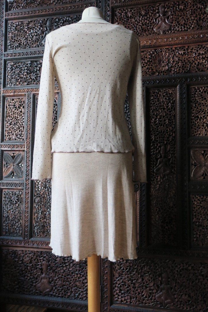 Vestiti: 2 er Set "Jalve"  Wollkleidchen und Jäcklein S – Usato da Schwanden i. E. venduto da luvia01 8
