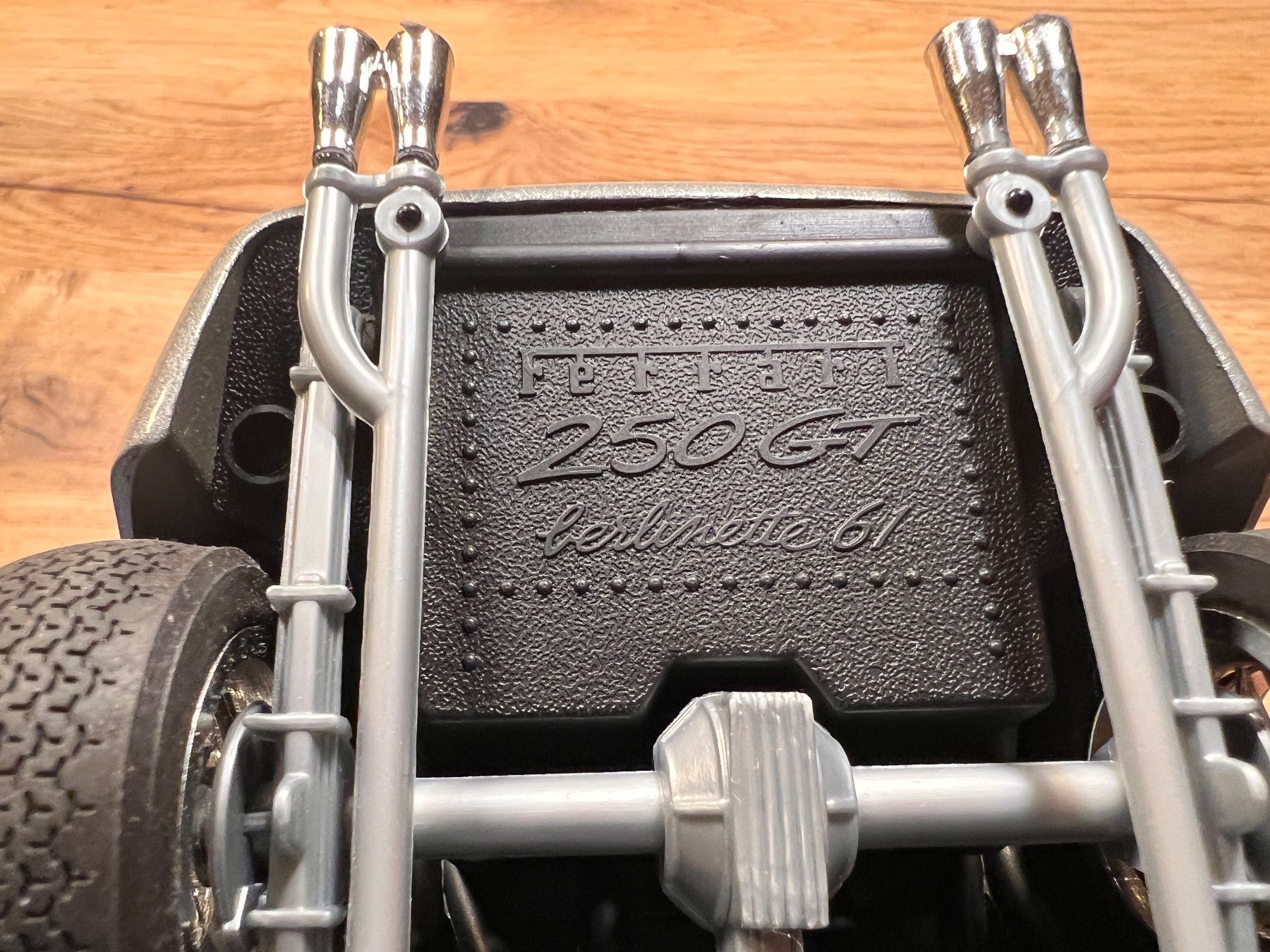 Ferrari Modellini d'auto: Ferrari 250GT Berlinette 1:18 – Usato da Hagneck venduto da Stejobe 4