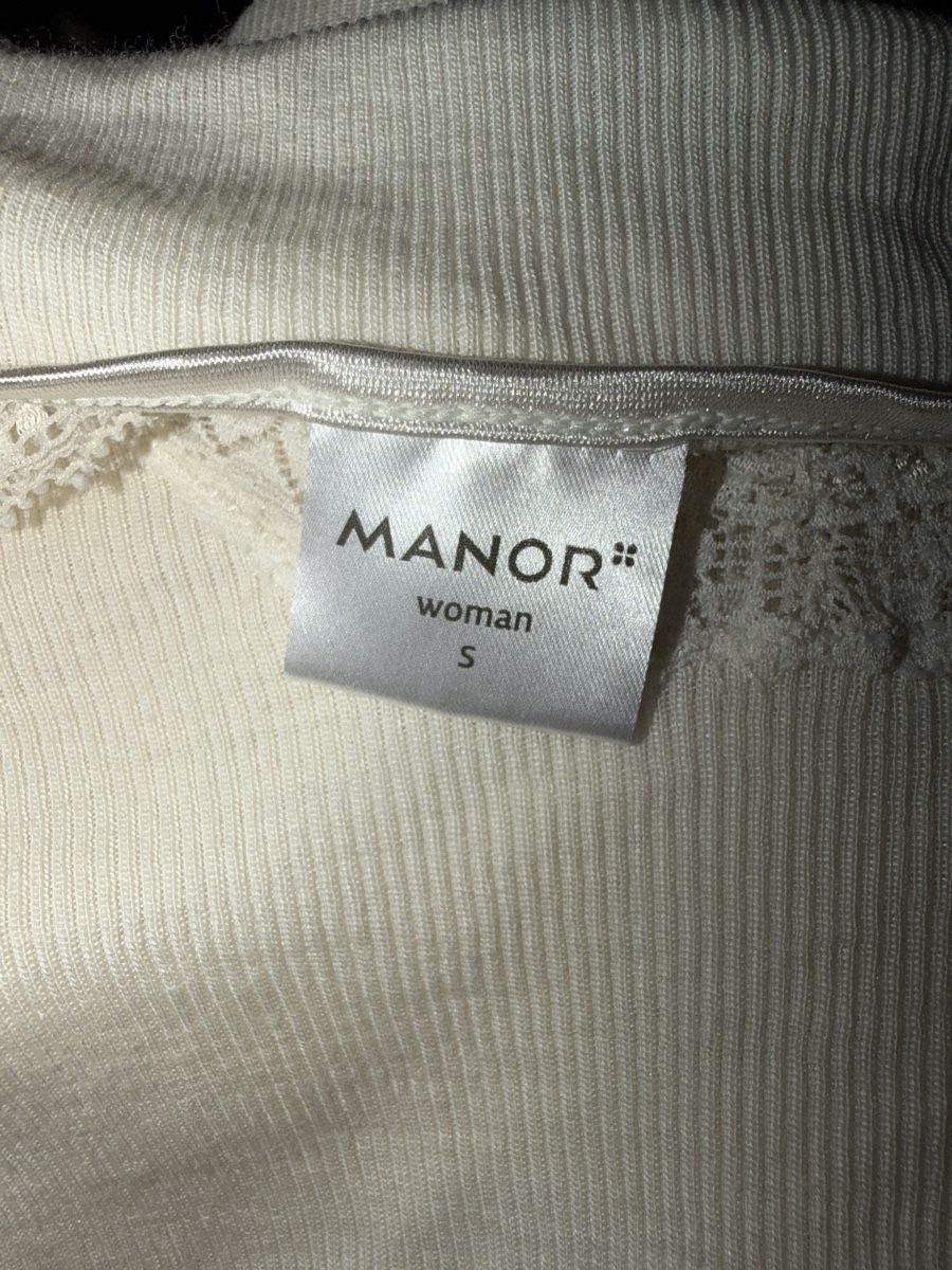 Manor T-shirt: Manor Shirt – Usato da Niederuzwil venduto da Lisascloset 1