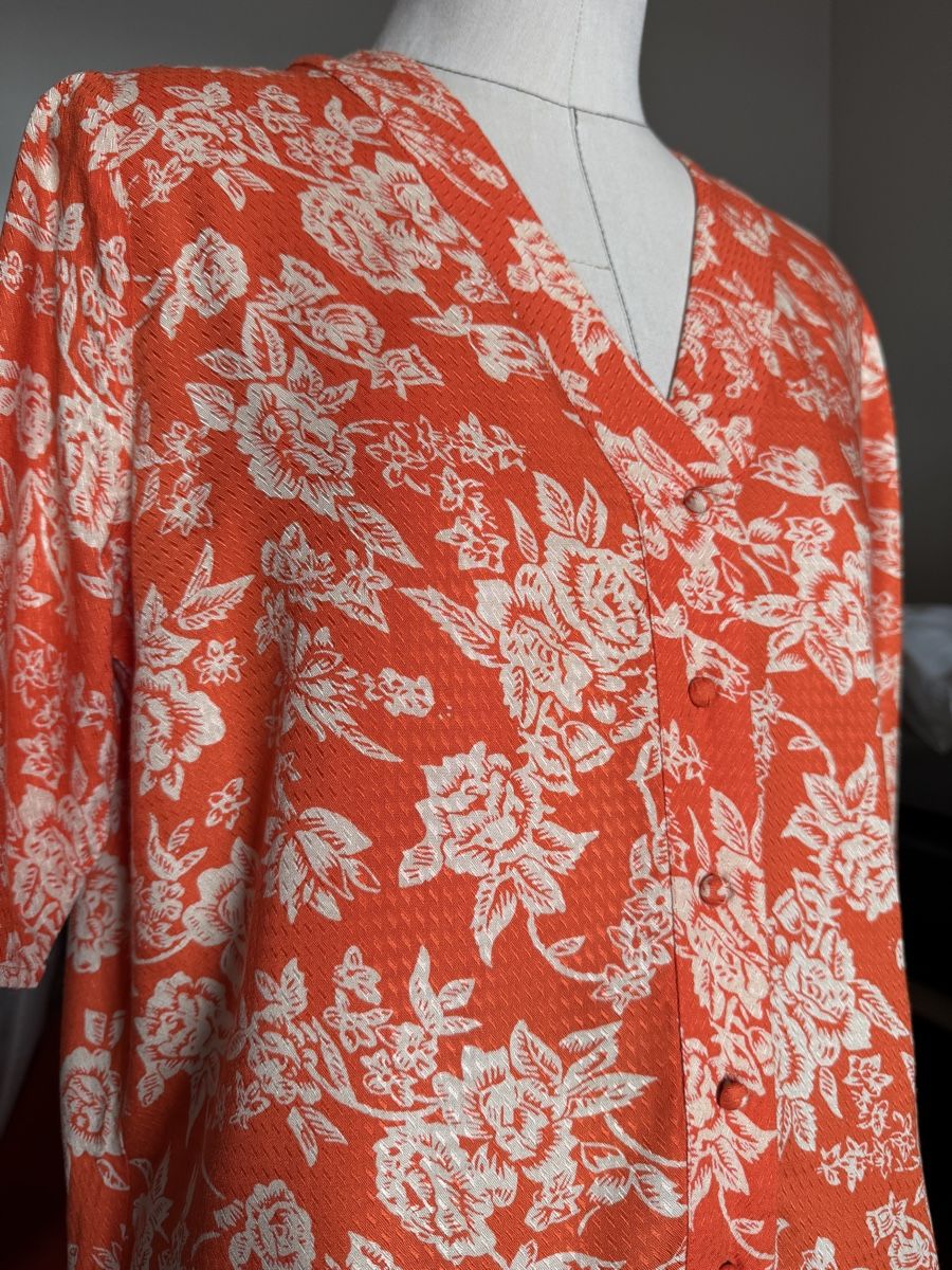 Blusen: Tolle Bluse YAS – Gebraucht aus Evilard von Mikhaylova 2