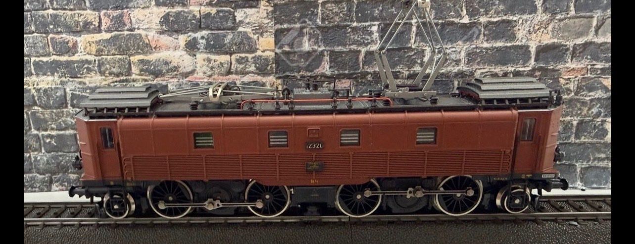 Roco Modellini di ferrovie: Roco HO Be 4/6 – Usato da Altdorf UR venduto da modellbau-widmer 3