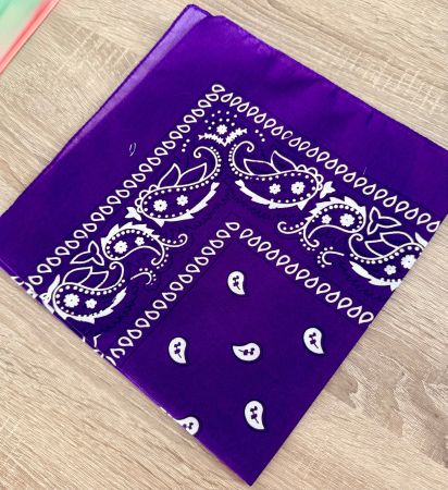 BANDANA MIT PAISLEY  PRINT, VIOLETT NEU