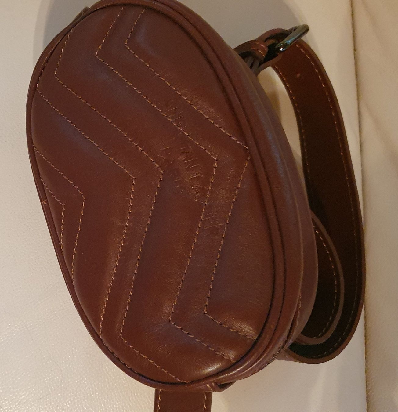 Borse da donna: Umhänge Tasche – Nuovo (secondo la descrizione) da Uzwil venduto da SuBo 4