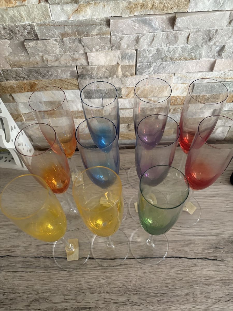 Bicchieri: Verres flûtes à champagne – Nuovo (secondo la descrizione) da Valeyres-sous-Montagny venduto da Elianinha21 1