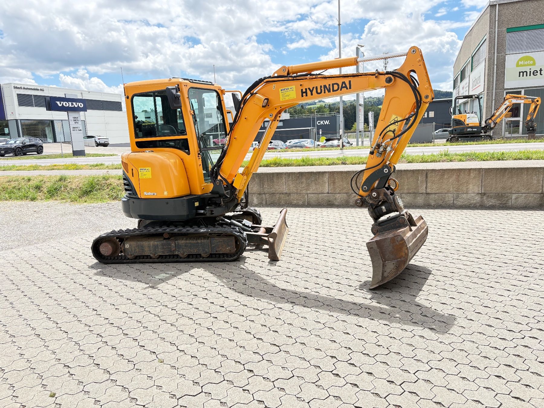 Hyundai Escavatori: Hyundai R35Z-9 – Usato da St. Erhard venduto da Bre-26