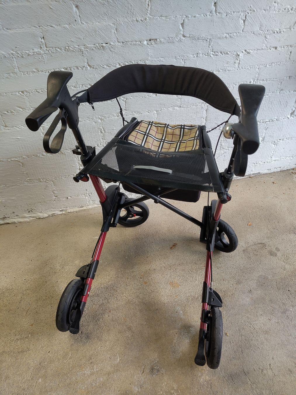 Ausili per la deambulazione: Topro Troja Rollator – Usato da Schaffhausen venduto da chr_2rw5 2