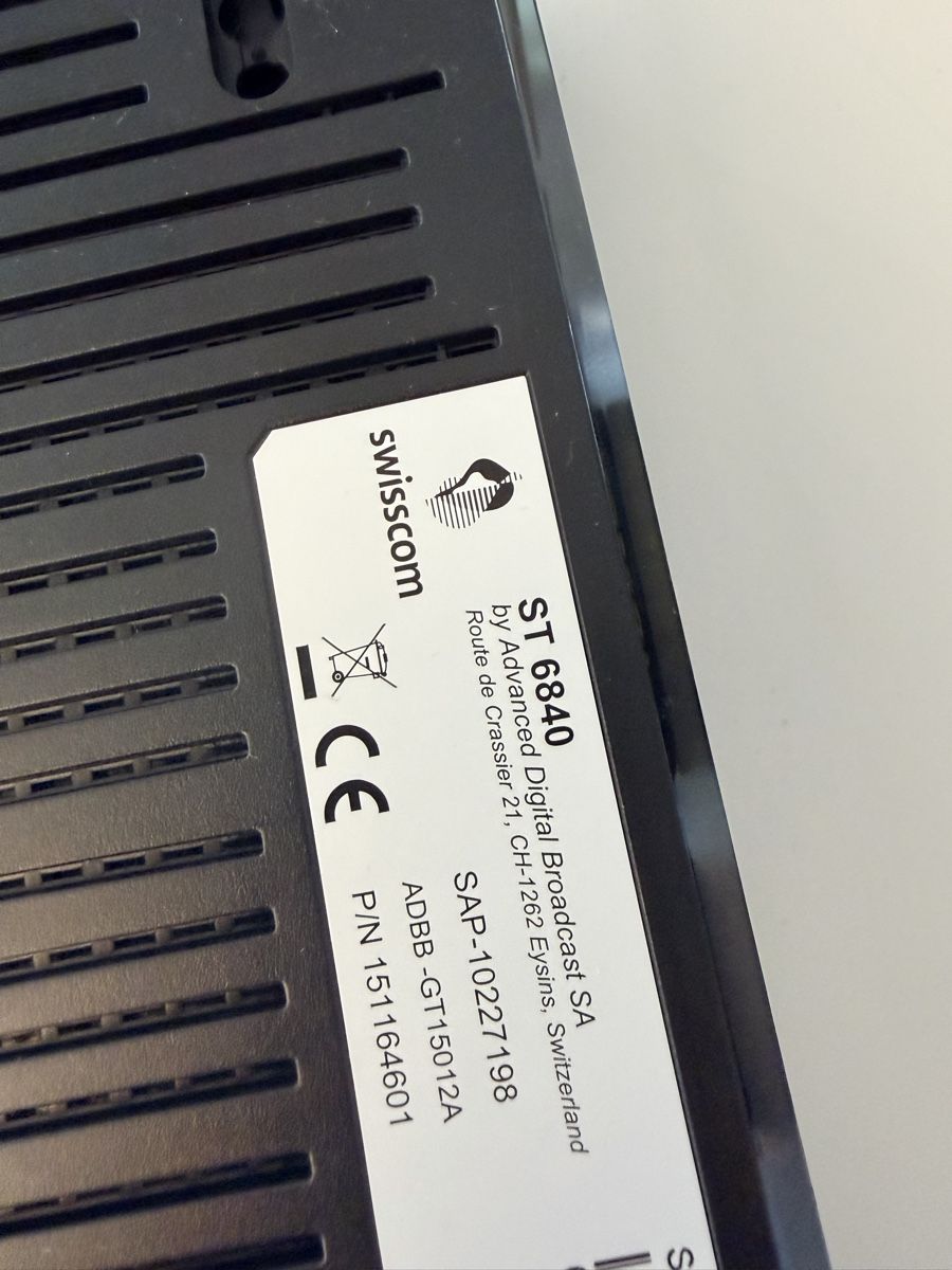 Swisscom Modem & Router: Swisscom ST 6840 Router guter Zustand – Usato da Herrliberg venduto da Julianopie 2