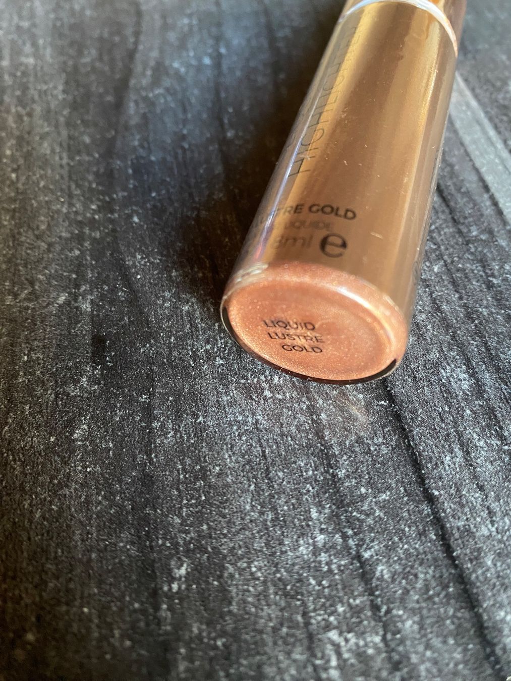 Make-up: Revolution liquid highlighter 18ml – Nuovo e nell'imballaggio originale da Chamoson venduto da Pince26 2