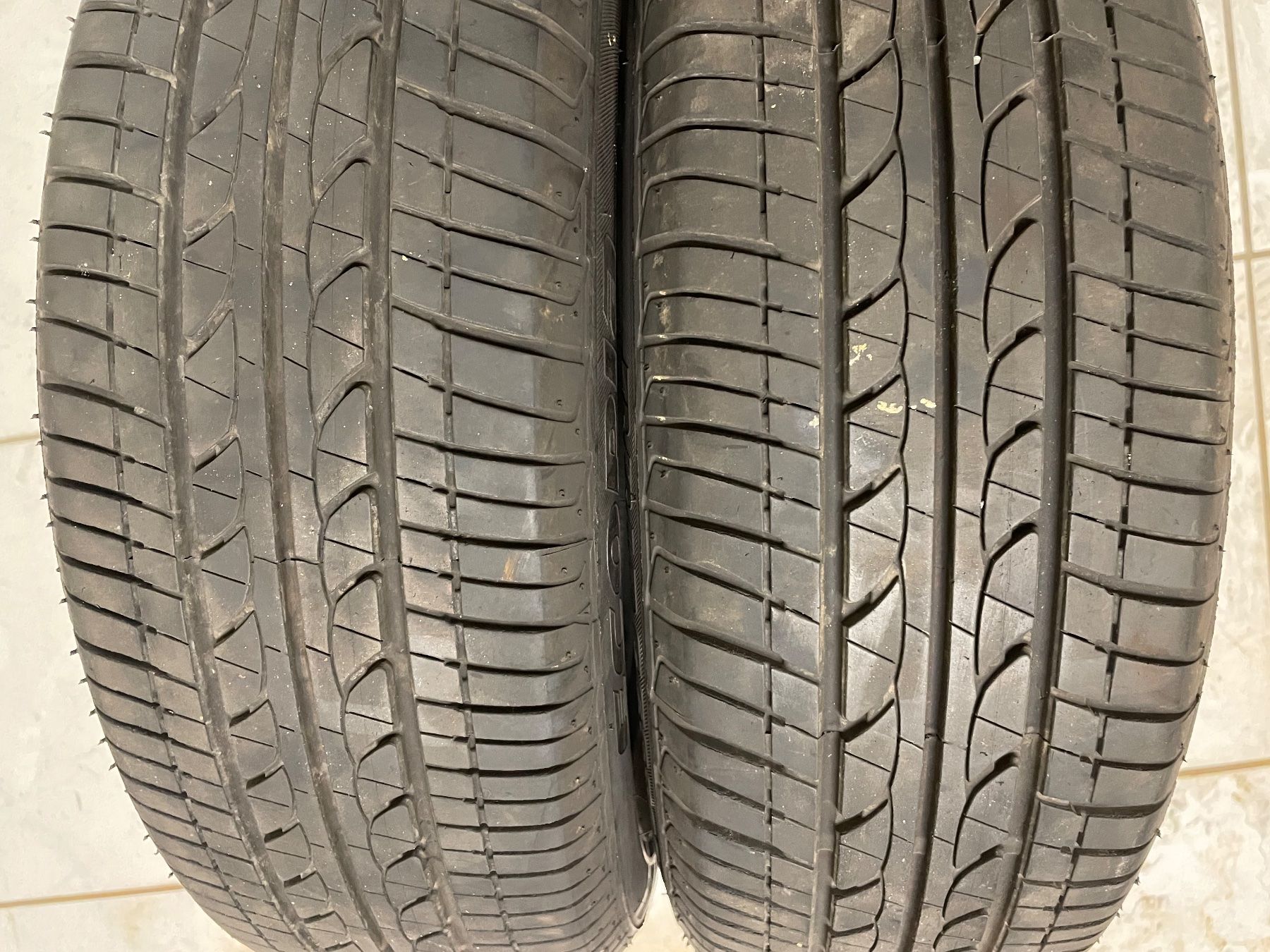 Bridgestone Pneumatici & Ruote complete: 2x gebrauchte Sommerpneu 185/60 R 16 – Usato da Liestal venduto da Butze84