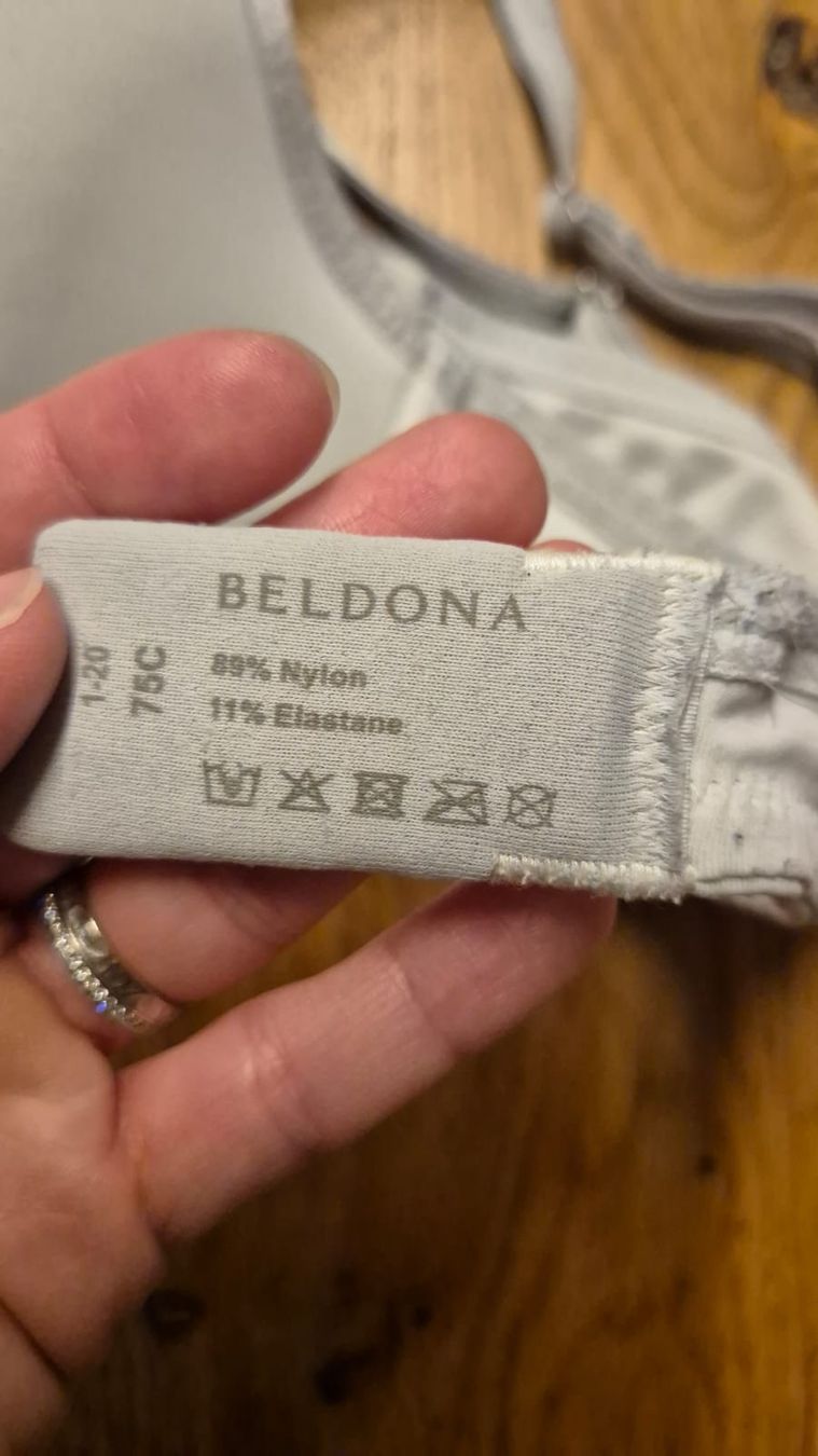 Beldona Altra biancheria intima: Damen BH BELDONA grau Grösse 75C – Usato da Edlibach venduto da ar-schreinerei 1