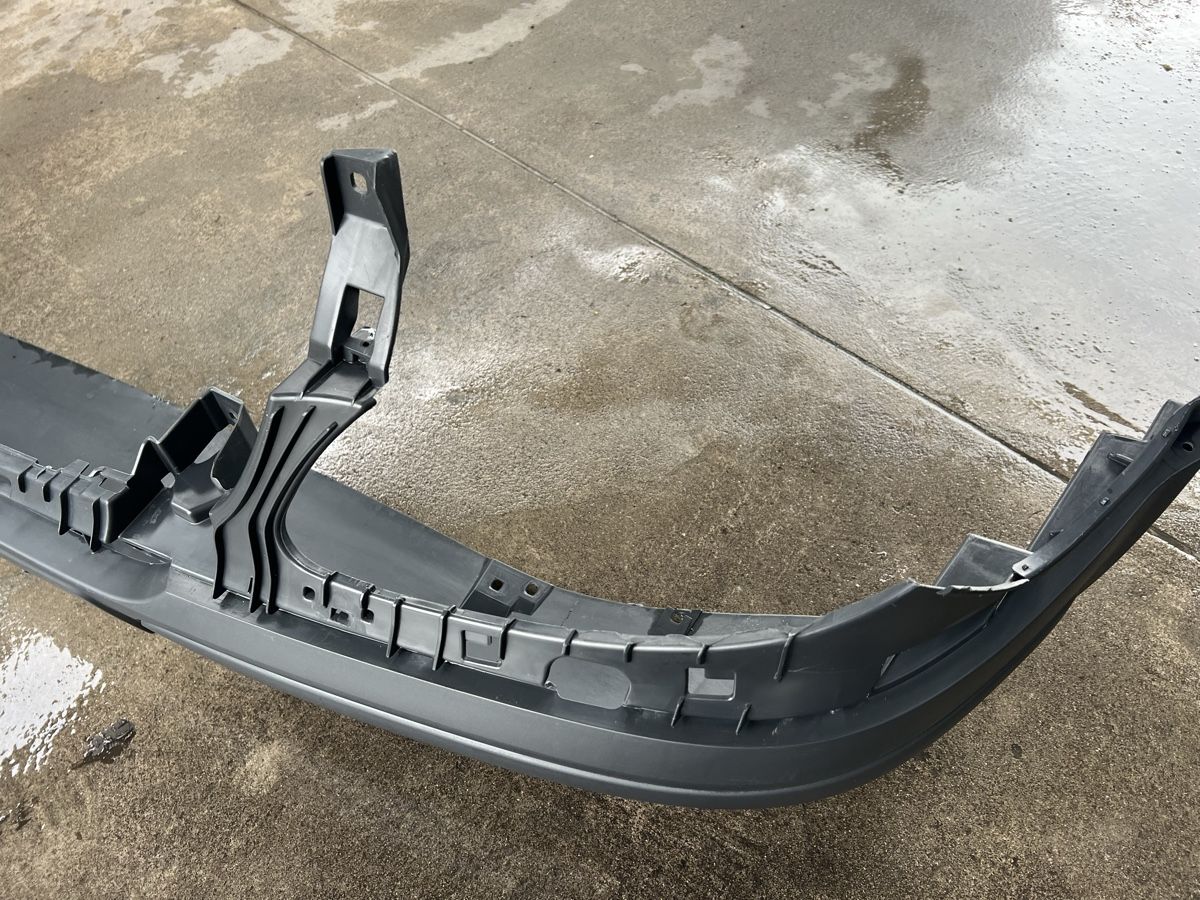 Mercedes-Benz Alle Autoersatzteile: Stossstange mercedes vito 115 – Gebraucht aus Rorbas von Yordan88 5