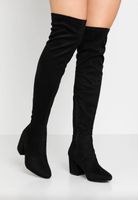 Bequeme Overknees, nie getragen