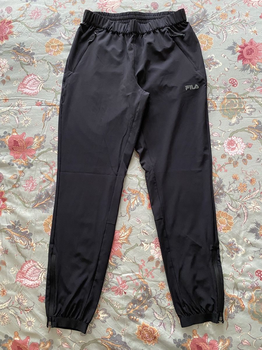 Fila Pantaloni: Damen Sporthose Fila – Nuovo (secondo la descrizione) da Ennenda venduto da mar_kz98