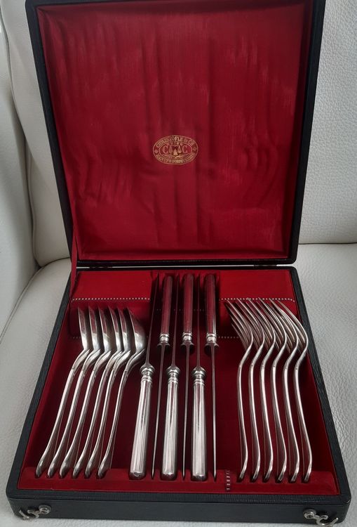 Christofle - Couverts pour 6 personnes (12) - Louis XVI - - Catawiki