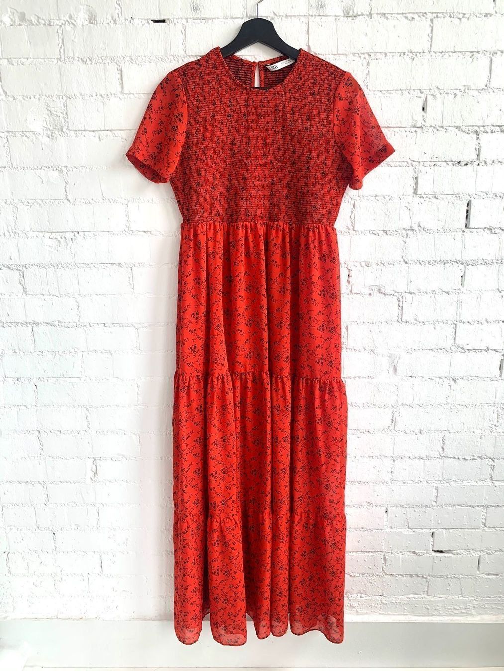 Zara Vestiti: Schönes rotes Maxikleid von Zara – Usato da Bern venduto da Fraeuleinhonig
