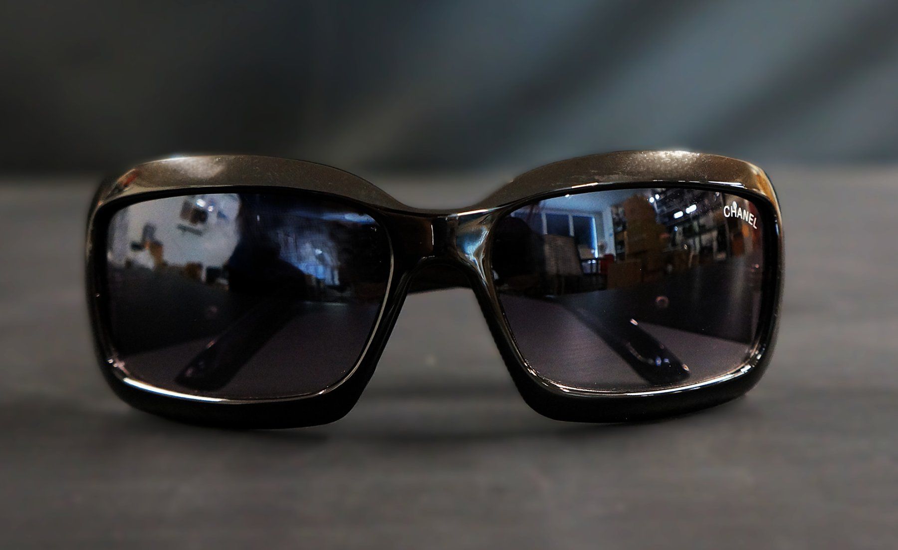 Chanel Lunettes & Verres: Chanel Sonnenbrille – D'occasion à Basel par bk_brockibasel 1