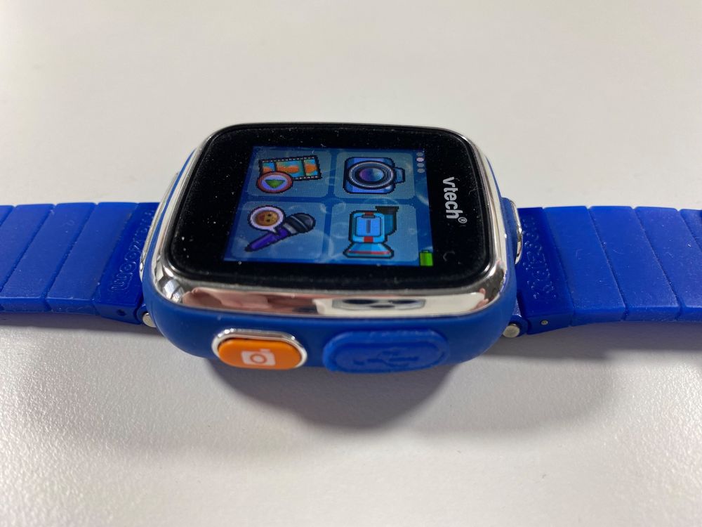 Vtech Smartwatch: Kidizoom Smartwatch | V-Tech | works ok incl. charge cable – D'occasion à Horgen par thesilverarrow 5