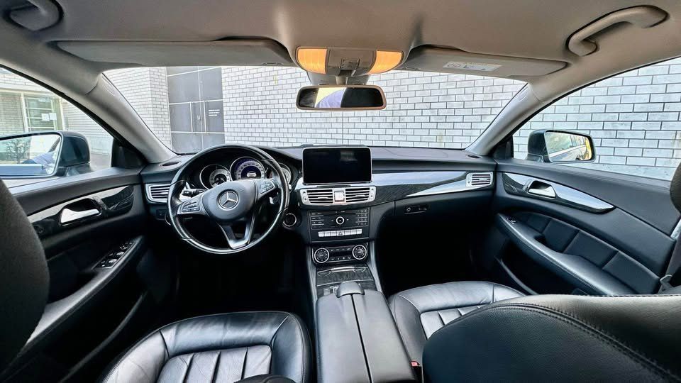 Mercedes-Benz Automobili: Mercedes-Benz CLS250 Blue 4m – Usato da Urdorf venduto da VukKar 5