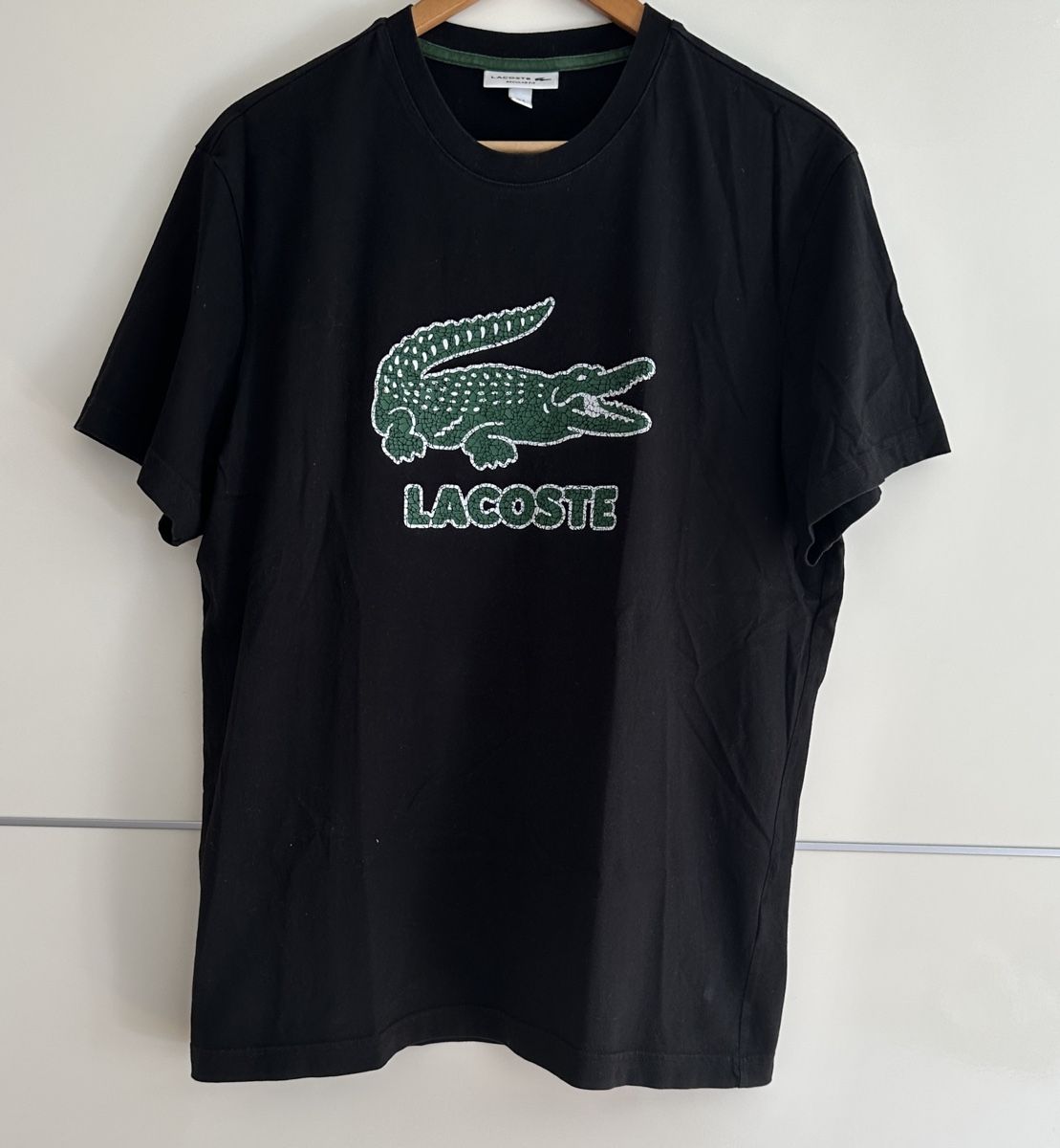 Lacoste T-shirts: Lacoste tshirt G L – D'occasion à Maienfeld par tobeyl2020