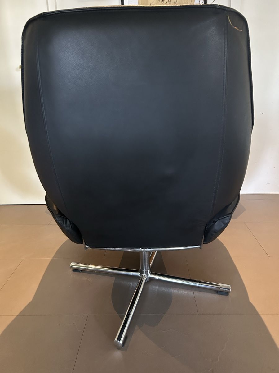 Interio Poltrone: Ledersessel von Interio "Brighton" mit Fussablage – Usato da Uetendorf venduto da REhome 5
