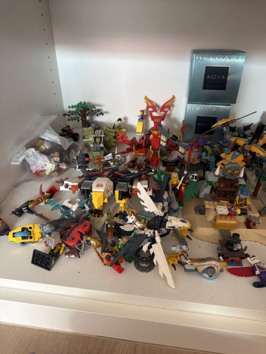 Giocattoli: Sehr grosse Lego Sammlung mit vielen Sets – Usato da Zumikon venduto da gia_r2z5 1
