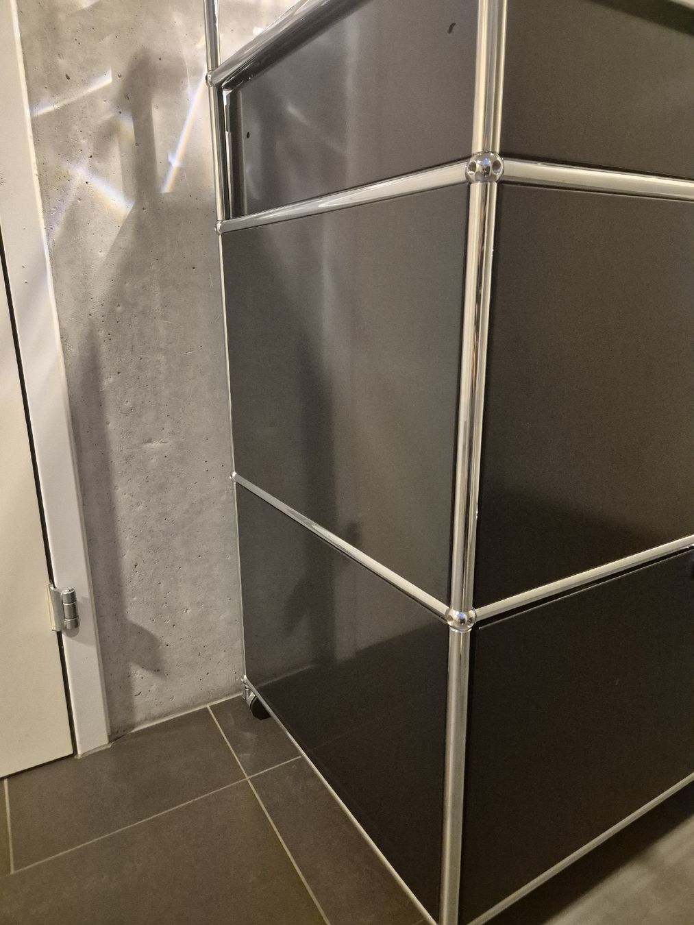 USM Kommoden: USM Haller Highboard schwarz – Neu (gemäss Beschreibung) aus Urtenen-Schönbühl von swan777 2