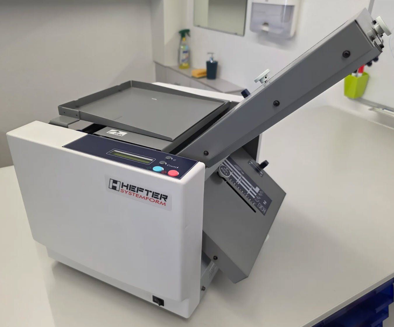 Alle Maschinen: Hefter Systemform Falzmaschine TF MEGA-S – Gebraucht aus Thal von Mclarsen 2
