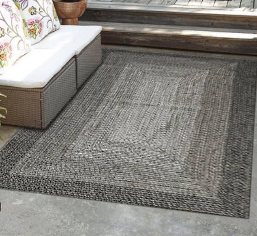 Tappeti: Solevito Teppich indoor / outdoor grau  – Usato da Rotkreuz venduto da Manfi11 1