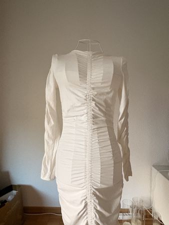 Kleid H&M weiss Grösse S neuwertig