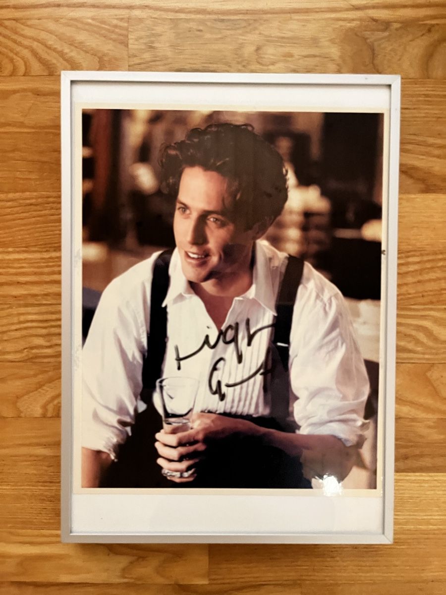Autografi: Hugh Grant Autogrammkarte – Usato da Hüntwangen venduto da konizh01 1