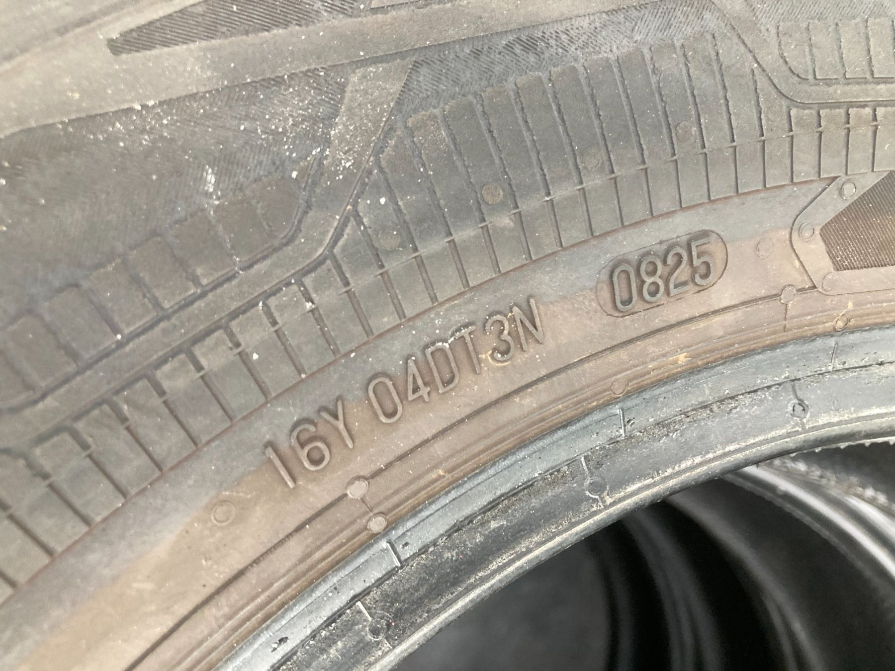 Continental Pneumatici & Ruote complete: 205/65R16 Continental VW T6 Continental – Usato da Cham venduto da WB2223 3