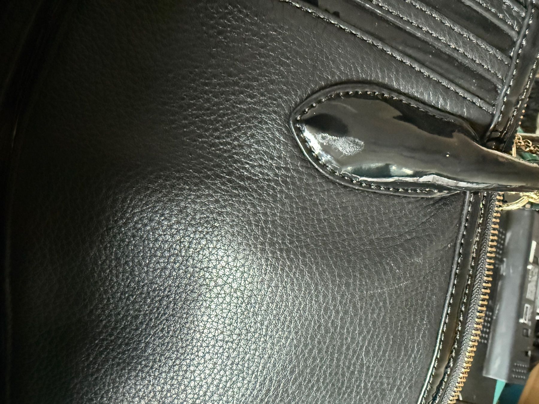 DKNY Sacs femmes: DKNY Tasche – D'occasion à Wallisellen par Rally68 5