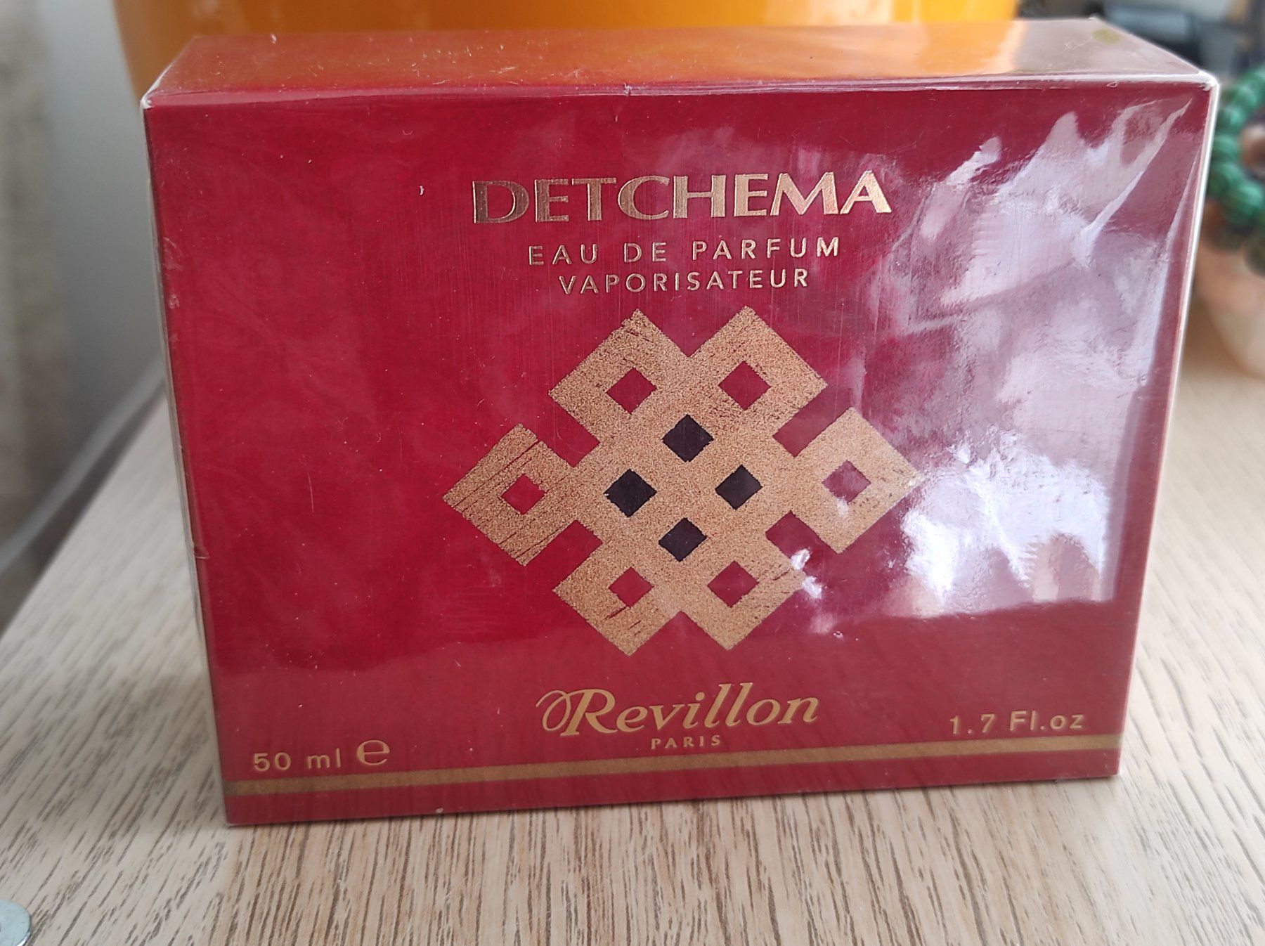 Profumi & Eau de Toilette: Detchema Réveillon edp 50ml – Nuovo e nell'imballaggio originale da Renens VD venduto da cla_7zv5