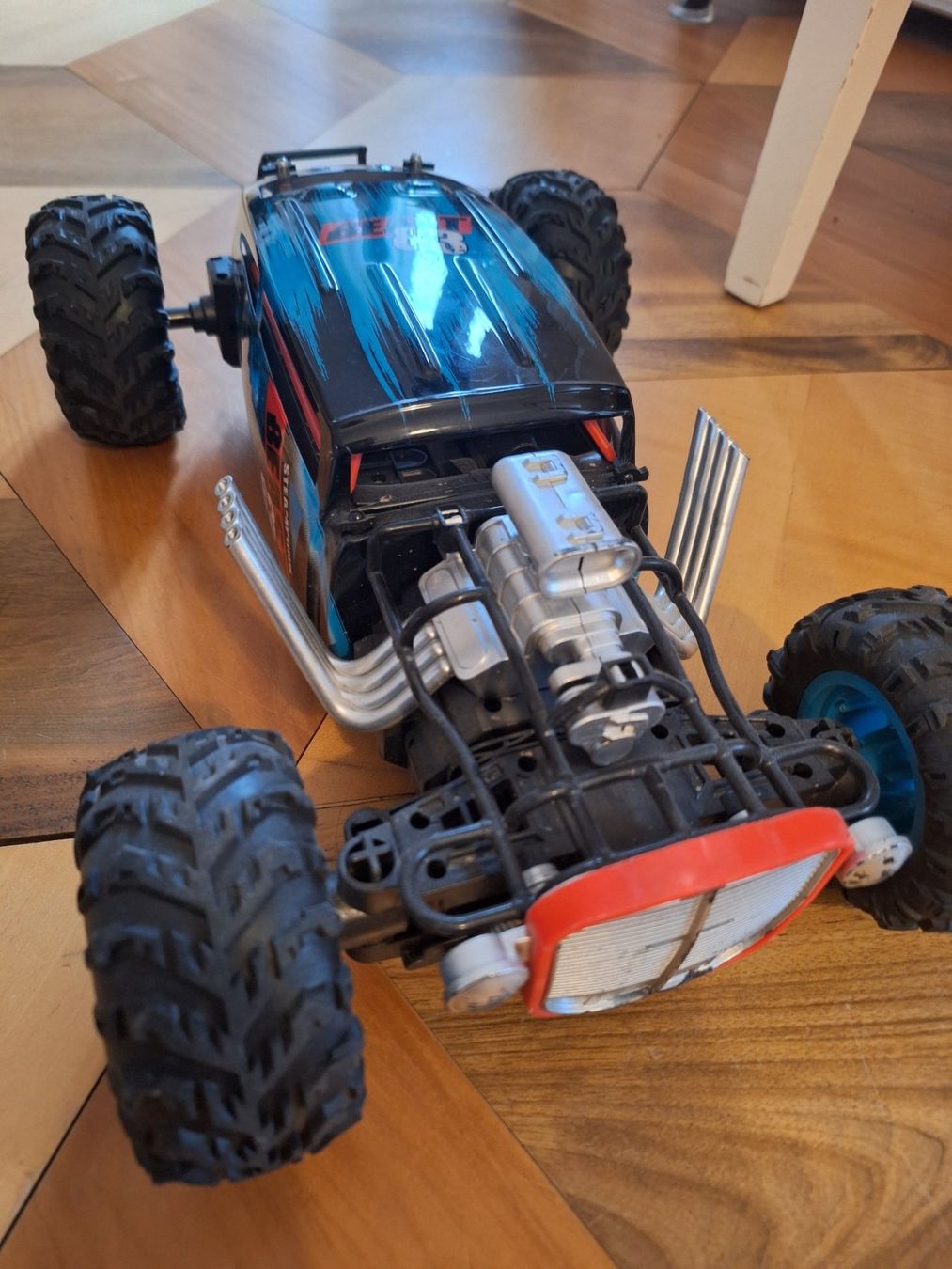 RC Kits de montage: Auto ferngesteuert, Beast Racer – D'occasion à Waldstatt par MarliesW01 3