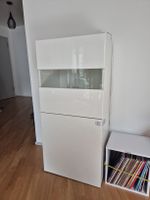 Schrank/Kommode weiss Hochglanz mit Glasfront