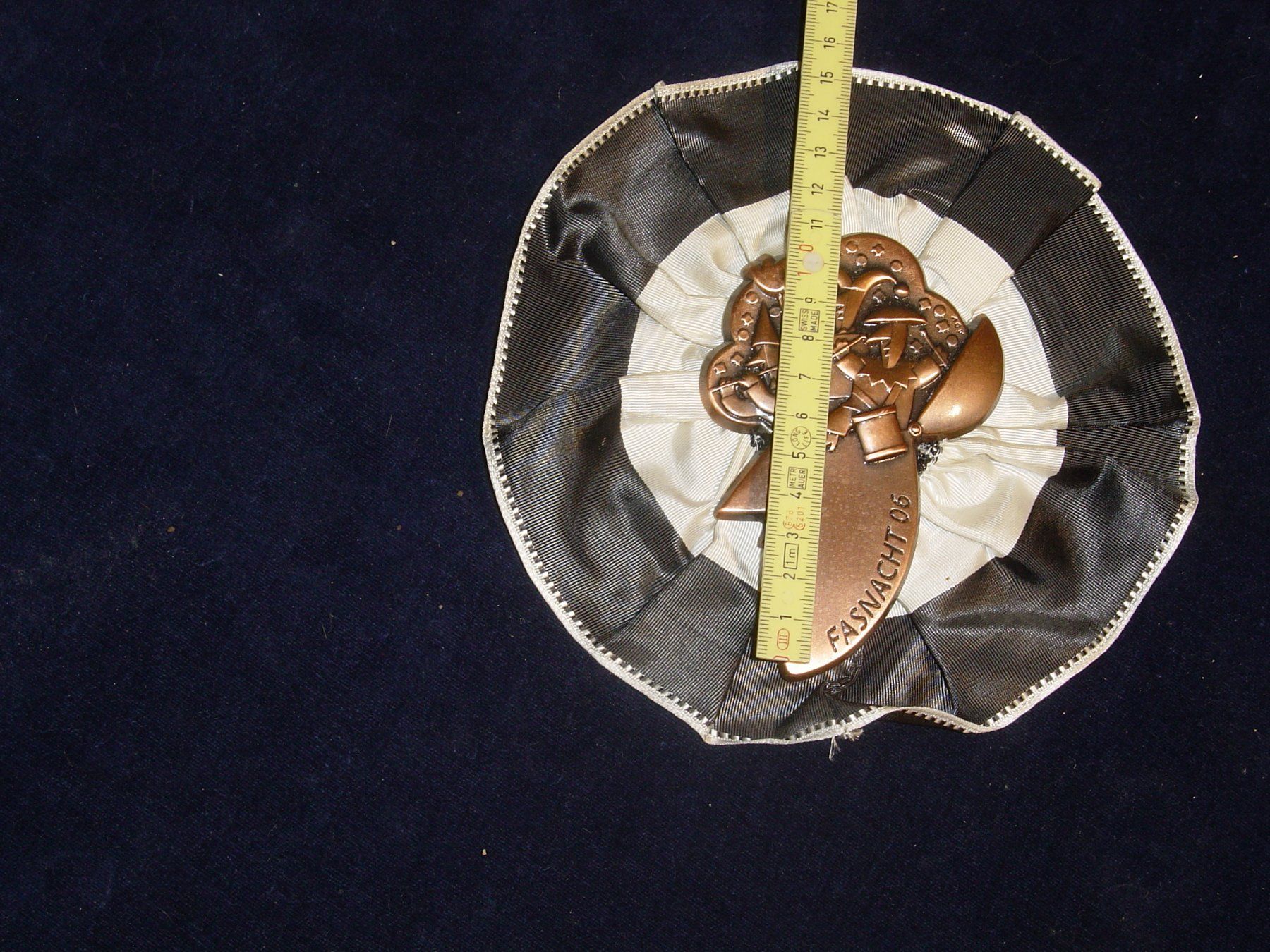 Medaillen: Zusplakette Kufer Basel 2006 mit Platte, Nadel & Rosette – Gebraucht aus Binningen von chat01 5