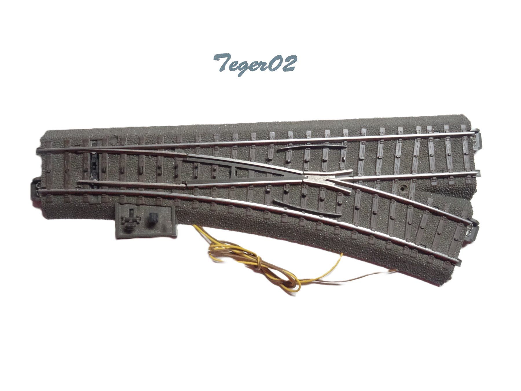 Märklin Modellini di ferrovie: Märklin H0 24612 Weiche digital mit Weichenlaterne – Usato da Hochdorf venduto da Teger02